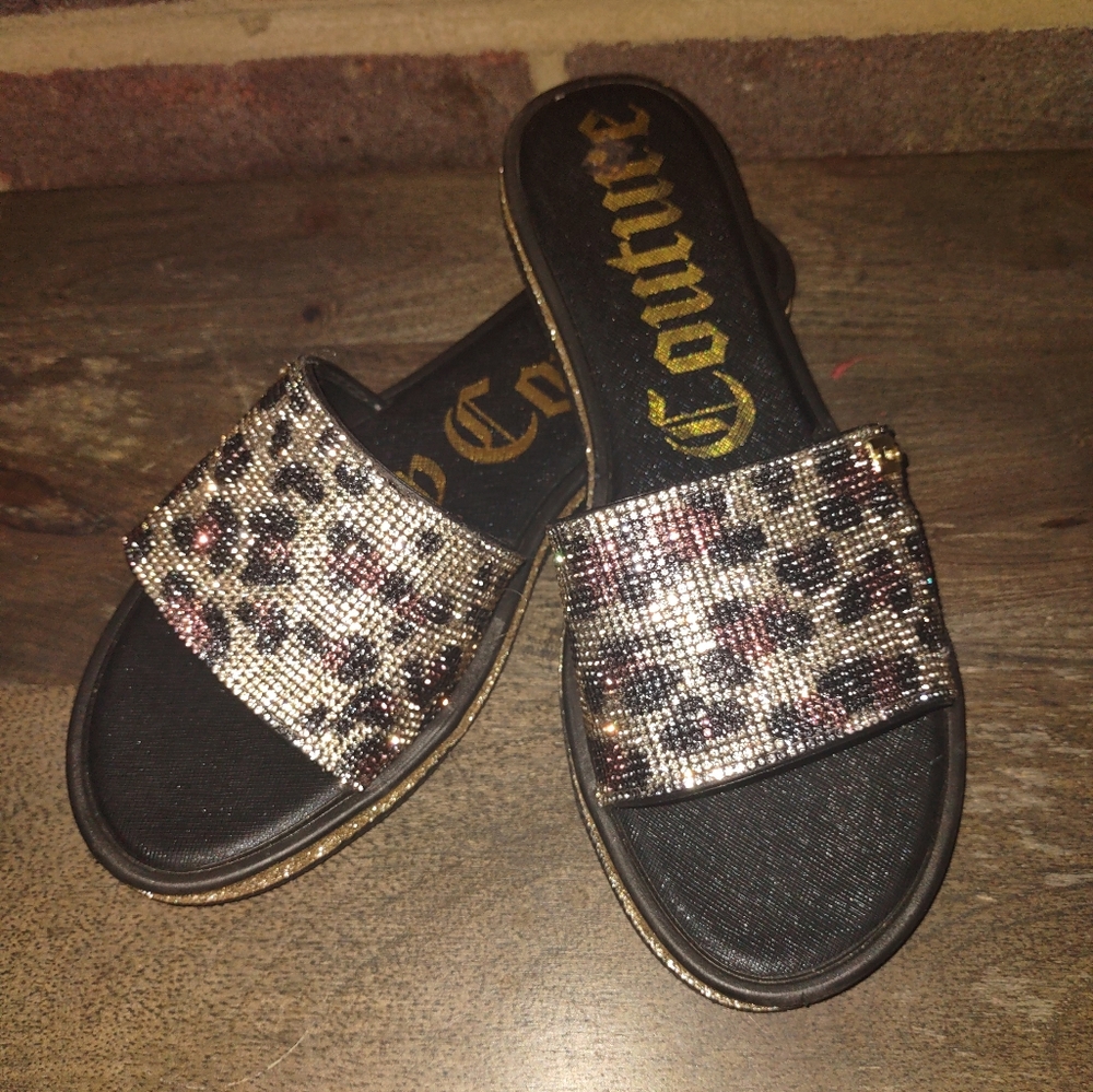 Juicy couture slides size 7